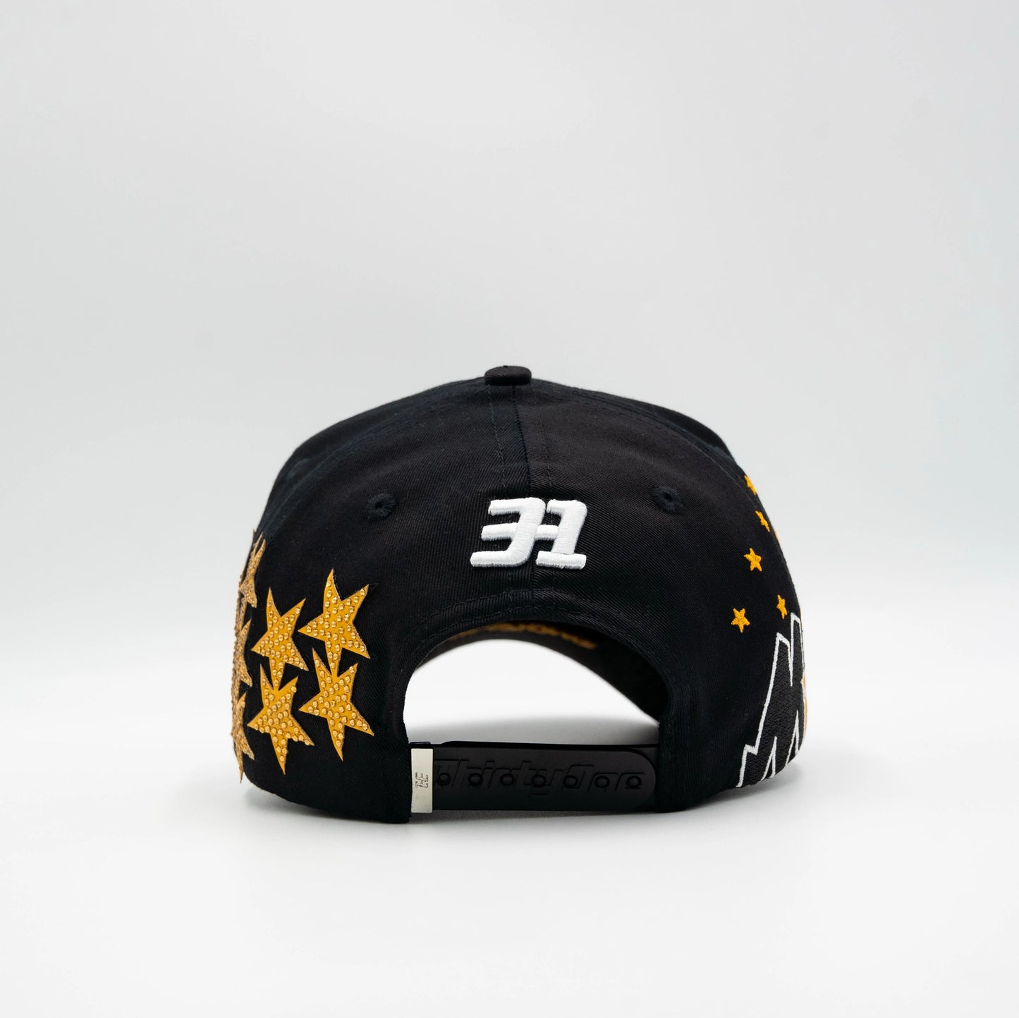 31 HATS EL MAGO LA